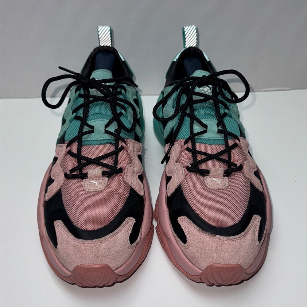 Puma
Men's LQDCELL Omega
Manga Cult Training
Sneakers - Picture 3 of 9